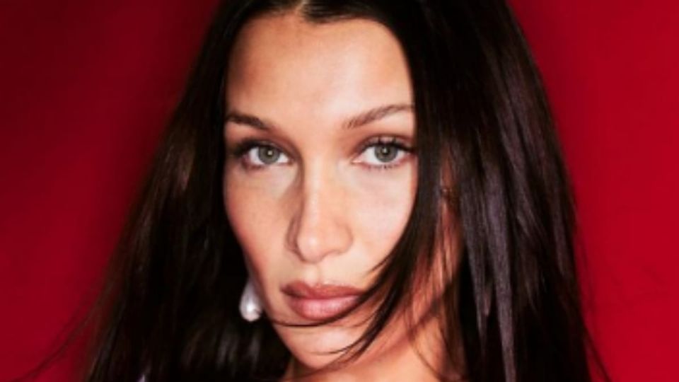 Bella Hadid lució un despampanante vestido blanco