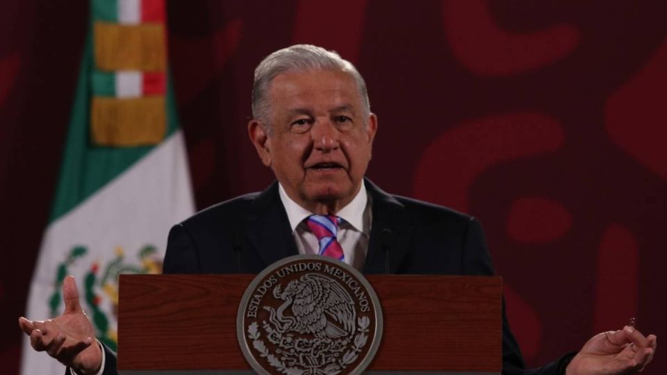 AMLO siguió con el tema de la exposición de los ingresos públicos. Foto: Cuartoscuro