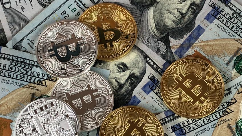 La evolución obligada del derecho a través del fenómeno economico Criptomoneda