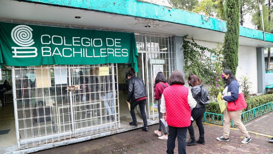 La SEP anunció el regreso a clases presenciales en nivel bachillerato. (Foto: Especial)