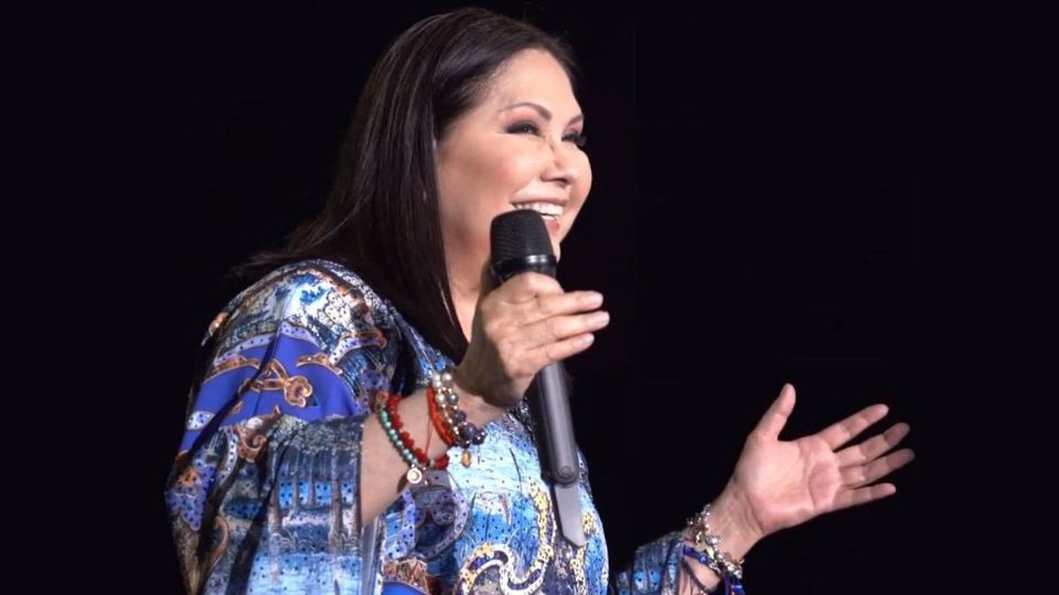 Es una importante cantante de música ranchera. @AnaGabrielOfficial