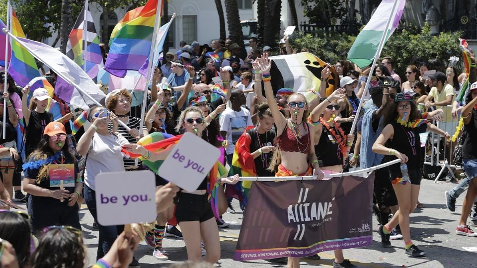 Quieren limitar hablar sobre homosexualidad en las escuelas (Foto: AP)
