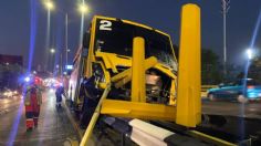 Rojo amanecer en el transporte escolar: Autobús a toda velocidad se estrella en el Circuito Interior | VIDEO