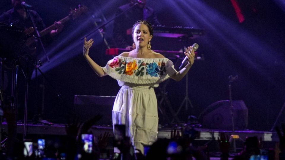 Este sábado cumple 38 años de vida Natalia Lafourcade