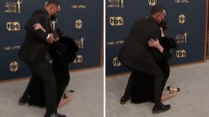 ¿Se desmayó? Selena Gómez sufre misteriosa caída en la alfombra de los SAG Awards 2022 | VIDEO