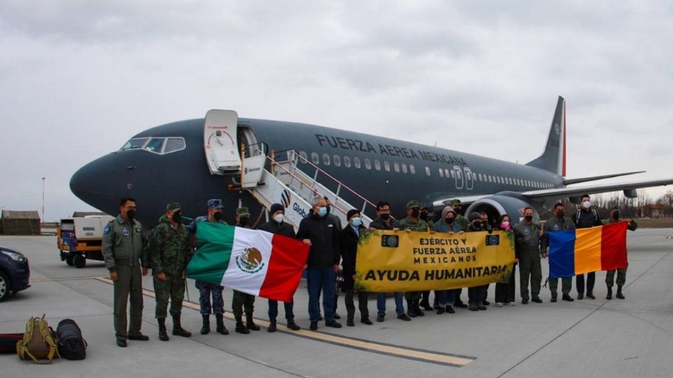 El avión de la FAM llegó a Bucarest, Rumania.