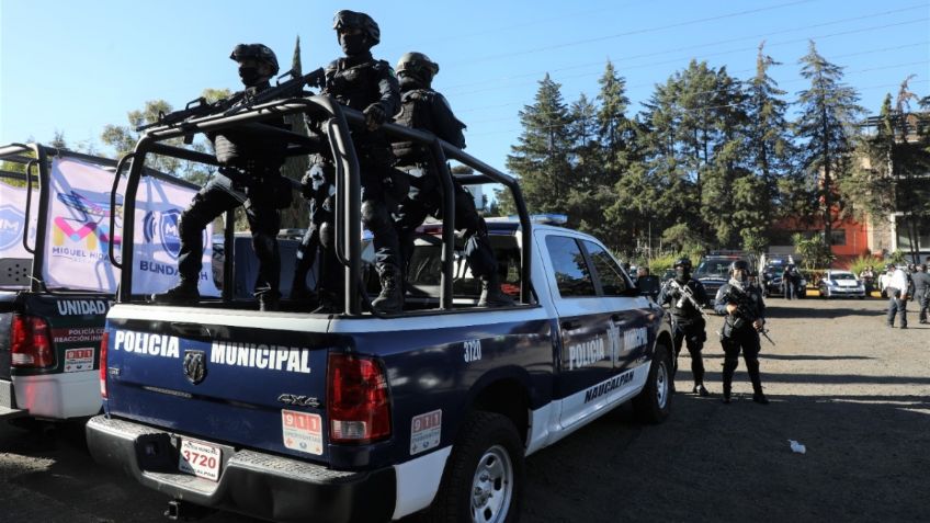 Naucalpan incrementa sueldo de 2 mil 200 policías; identificaron gratificaciones fuera de la ley