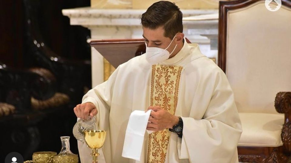 El sacerdote indica que se deben aprovechar las redes sociales para acercarse a los más jóvenes (Foto: Especial)