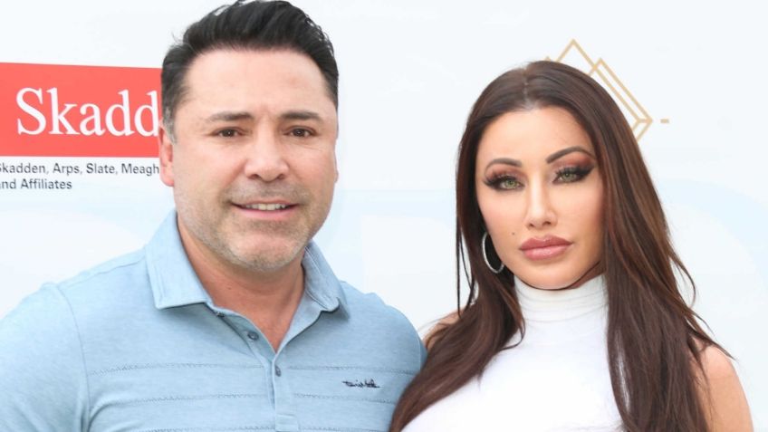 ¡En ropa interior! Óscar de la Hoya y su novia celebraron su cumpleaños