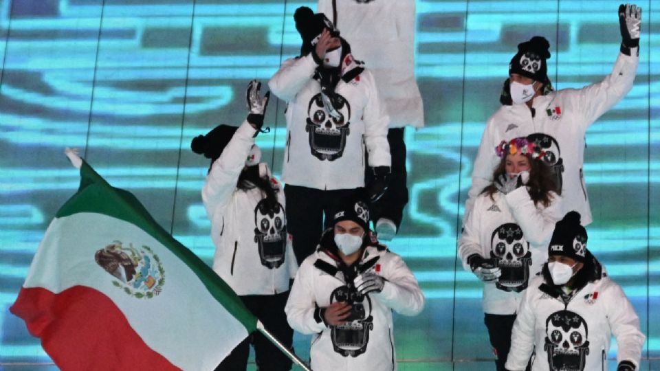 La delegación mexicana desfiló en Beijing. (Foto: AFP)