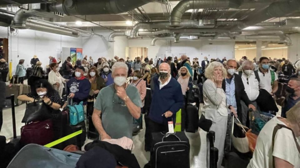 Escándalo en una empresa de cruceros que dejó varados a sus pasajeros. Foto: Facebook