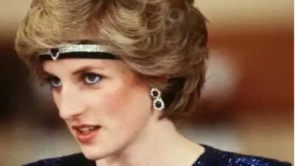 Tenis icónicos de Lady Di. Foto Especial