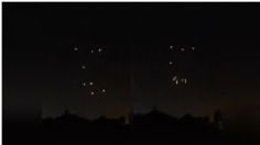 Captan 9 luces extrañas en el cielo durante la noche; creen que son aliens | VIDEO