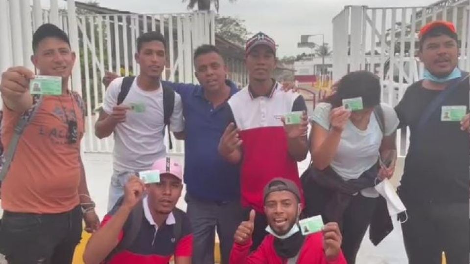 Un total de dos mil 800 Migrantes fueron atendidos por parte del INM para acreditar su estancia legal en el país