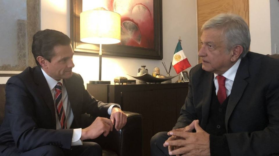 AMLO y Peña Nieto previo al cambio de mandato en la presidencia.