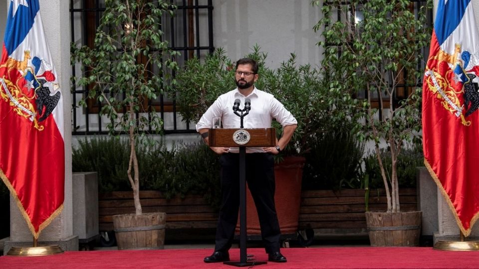 SANTIAGO. Gabriel Boric ofreció una conferencia con los medios internacionales