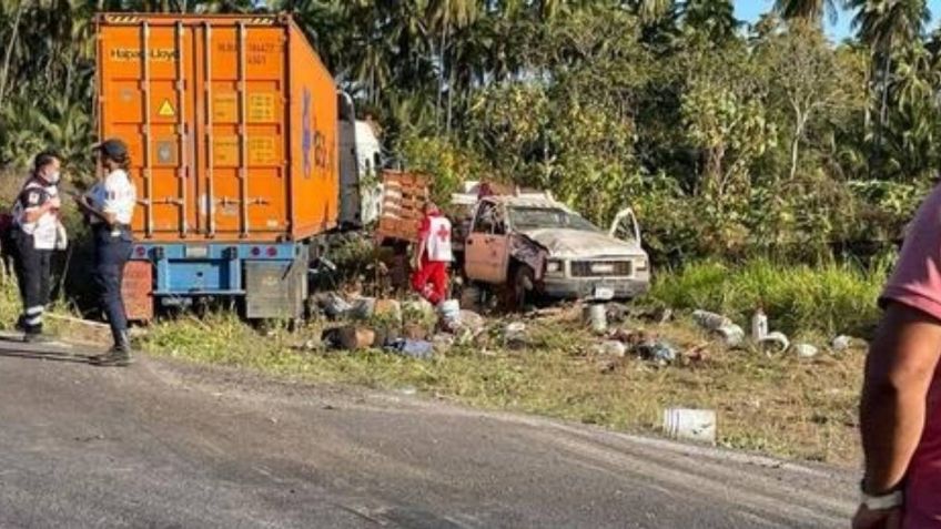 Tragedia en Colima: Accidente de automovilístico deja 4 fallecidos y 21 jornaleros lesionados