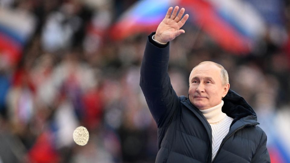 Vladimir Putin celebró un mitin ante miles de rusos.