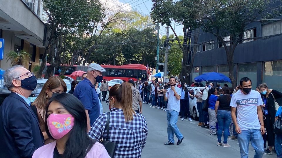 Escenas de pánico en la Ciudad de México por la alarma sísmica.