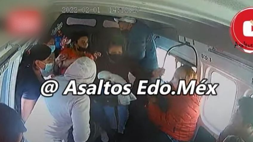 Mujer queda en shock tras violento ASALTO en combi del EDOMEX: VIDEO FUERTE