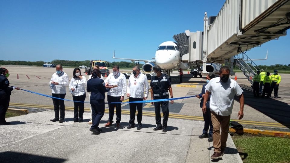 Inauguran ruta aérea hacia el Aeropuerto Internacional Felipe Ángeles