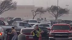 Graban espantoso tornado en Texas mientras la gente aterrada corre para ponerse a salvo | VIDEO