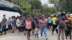 Migrantes centroamericanos varados en Monterrey se cosen la boca como protesta