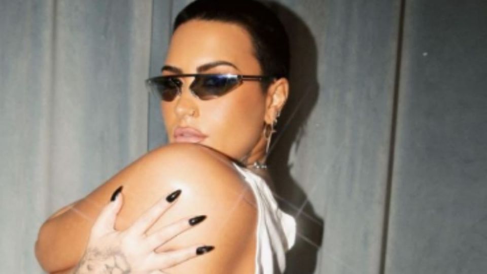 Demi Lovato posando. Fuente: Instagram Demi Lovato