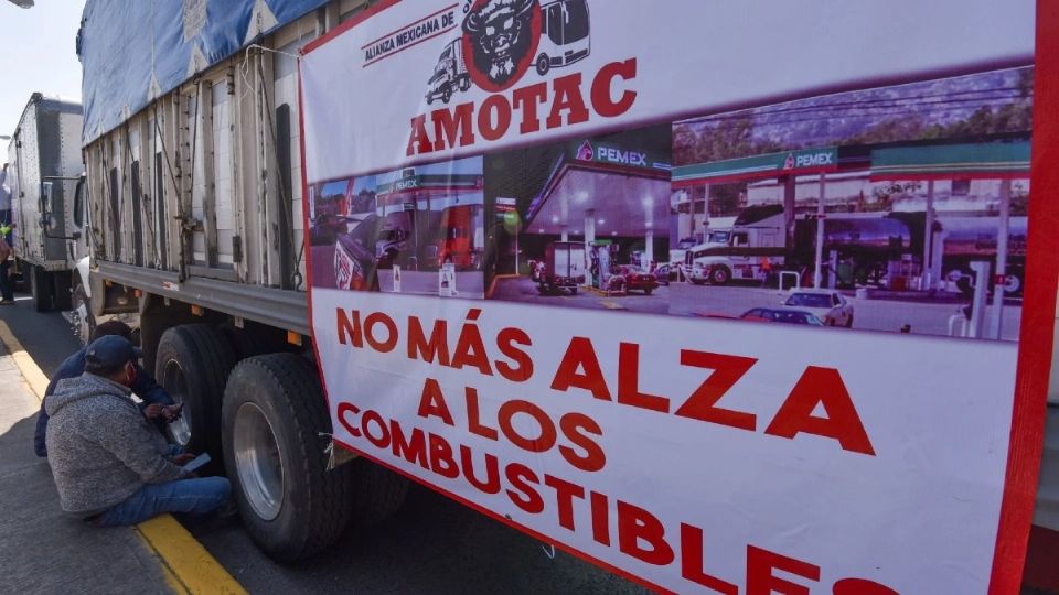 Los transportistas demandan mayor seguridad y que ya no haya alzas a los combustibles.