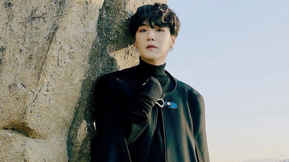 ¿Suga está enamorado de un chico?