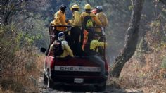 “Nosotros venimos como voluntarios”: Así combaten el incendio forestal en Tepoztlán