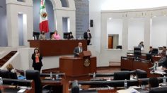 Diputados rechazan traslado de La Huasteca a Monterrey; amagan con amarrarse a las máquinas