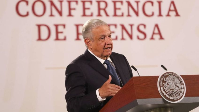 AMLO sugiere a legisladores discutir y aprobar la Reforma Eléctrica antes del 30 de abril