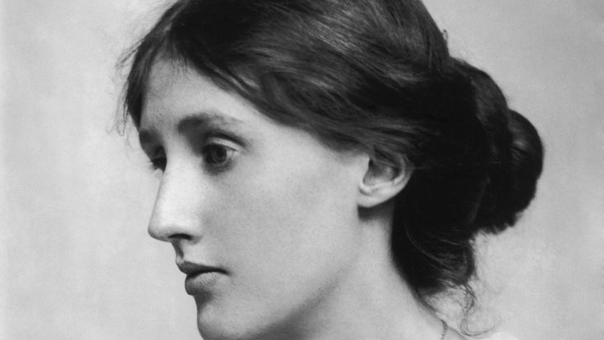 Tres obras feministas de Virginia Woolf que fueron reeditadas este año