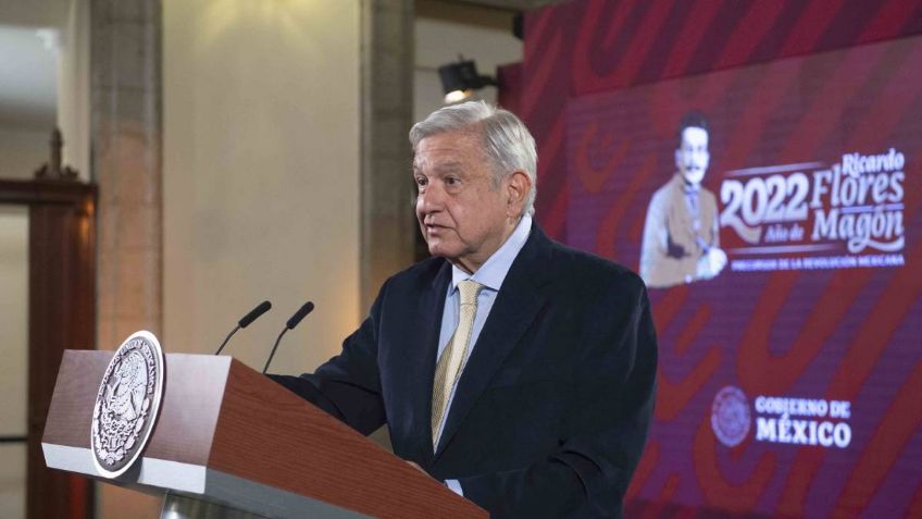 "Se debe continuar moralizando al país": AMLO sobre violencia en estadio del Querétaro