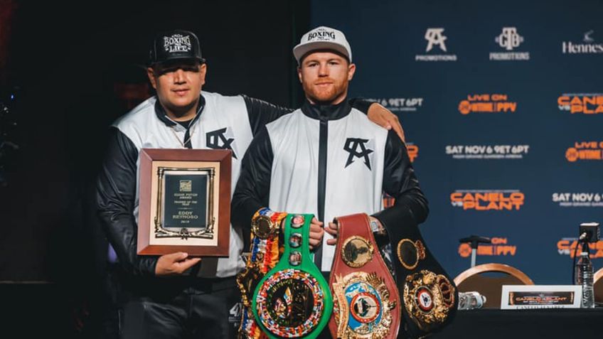 Eddy Reynoso, entrenador de “El Canelo” busca apoyar a los aficionados del Atlas que están hospitalizados