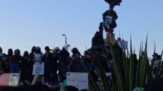 Feministas de Oaxaca exigen justicia por mujeres asesinadas; hombres las atacan con tijeras de jardín