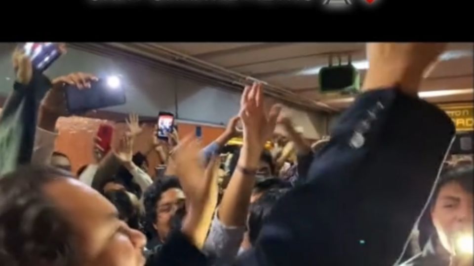 Usuarios le echaron porras al Metro de la CDMX