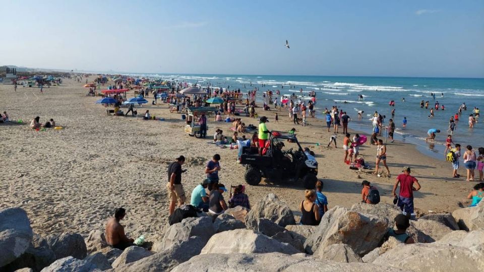 Piden en Tamaulipas que turistas traigan sus tres vacunas anti Covid-19