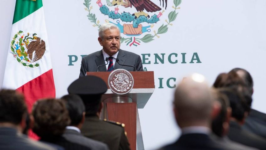 AMLO emplaza a legisladores a avalar la Reforma Eléctrica: "Son tiempos de definición"