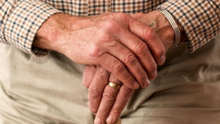 Parkinson: 3 síntomas de la enfermedad que no conocías