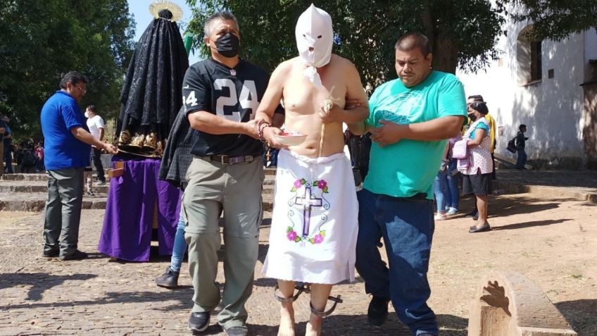 Penitentes de Tzintzuntzan: la fe y la gratitud por encima del dolor en Viernes Santo