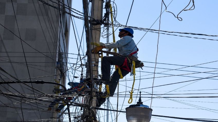 UNA-CDMX prepara bando constitucional para ordenar cableado aéreo y subterráneo