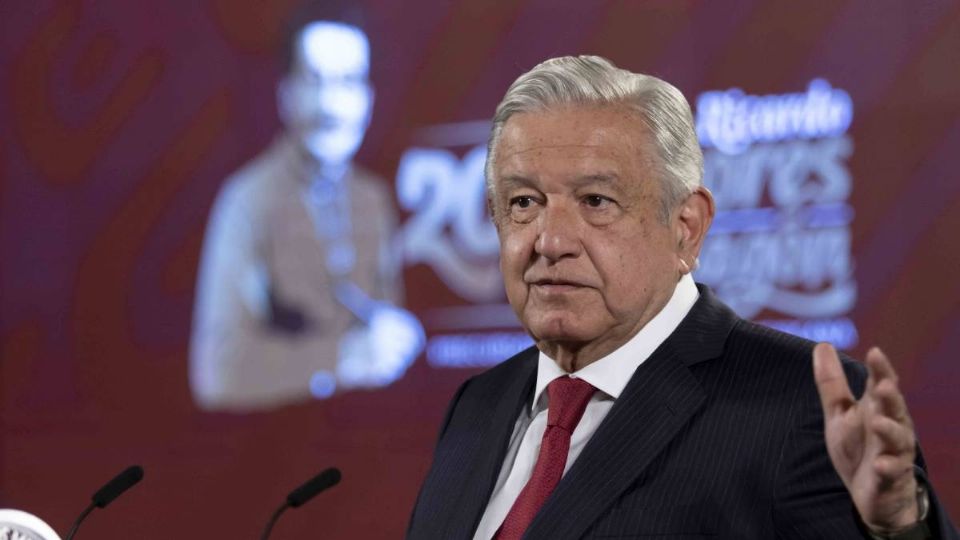 AMLO arremetió ante los legisladores que echaron abajo la Reforma eléctrica.