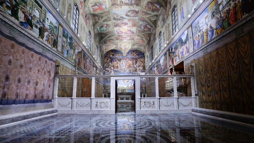 La muestra comprende una sala introductoria a los Museos del Vaticano