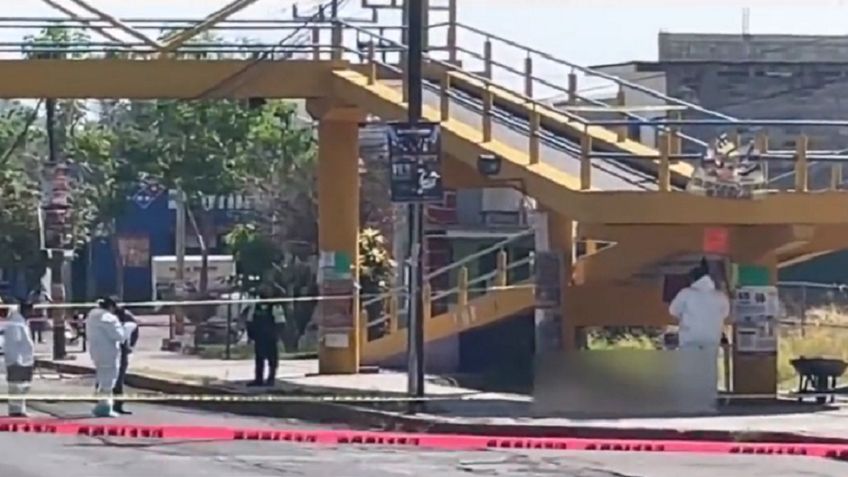 Asesinan a balazos a una mujer que vendía zapatos y ropa de bebé bajo un puente