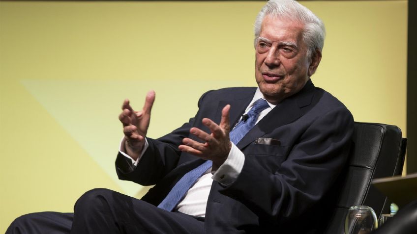 Hospitalizan a Mario Vargas Llosa por Covid-19