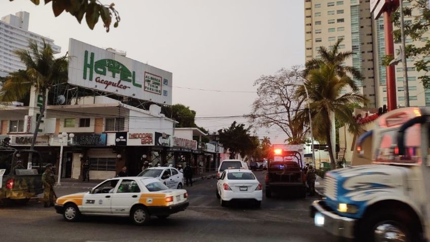 Ataque armado en Acapulco deja 2 muertos y un herido en bar de la Costera