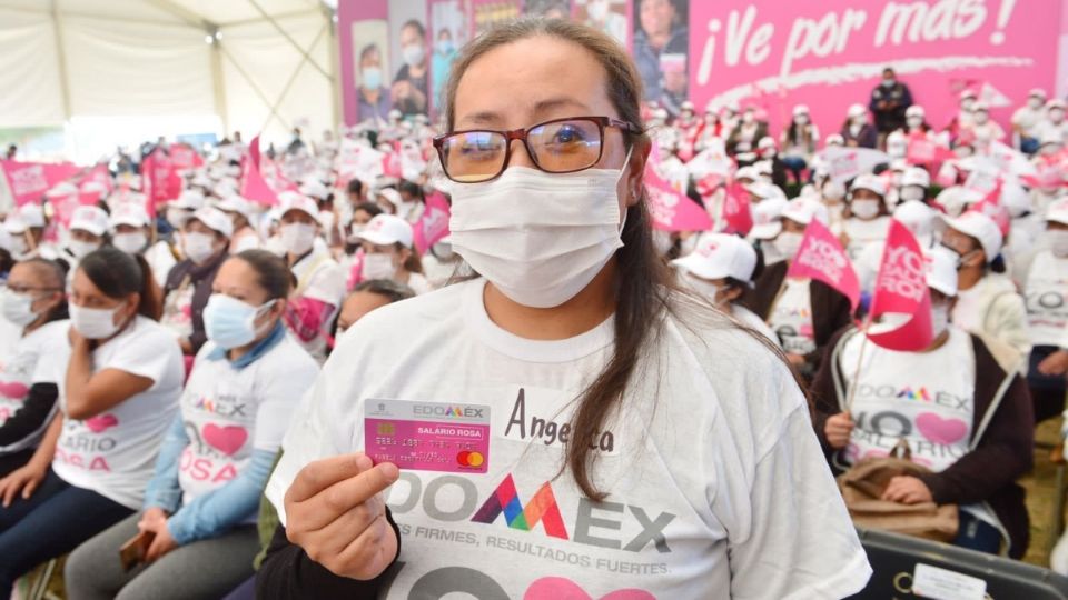 Este programa social beneficia a casi medio millón de mujeres mexiquenses.