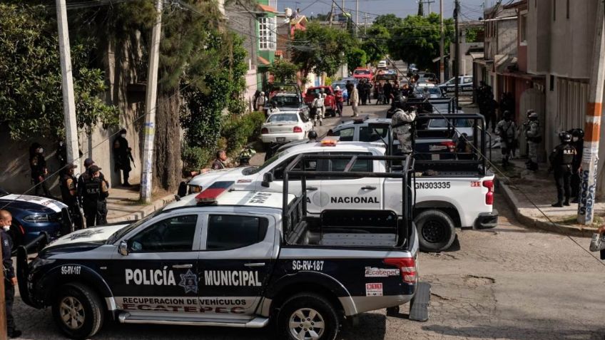 Huachicoleros robaron miles de litros de gasolina en un túnel en Ecatepec